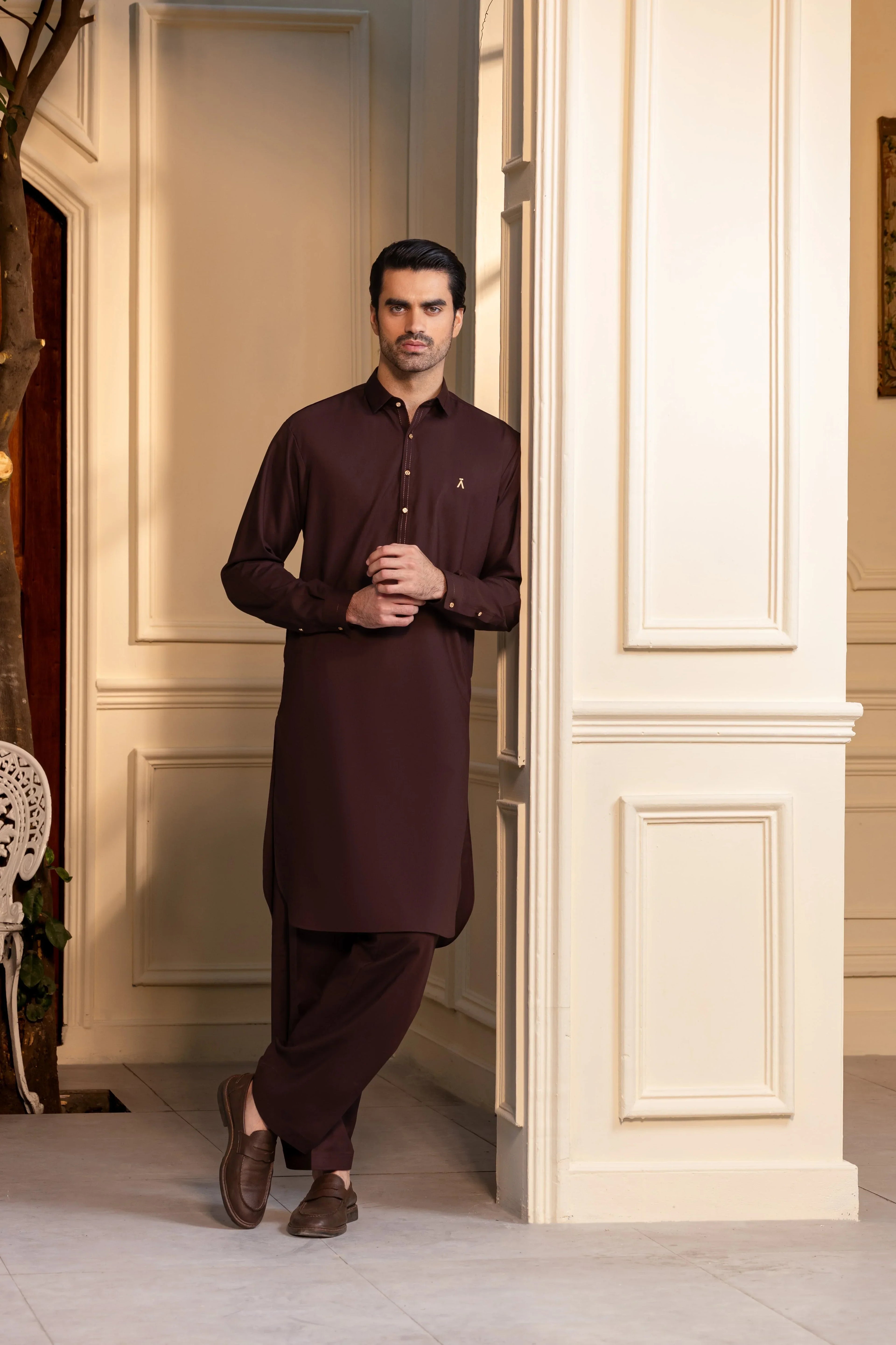 DARK CHOCOLATE BROWN MEN'S UNSTITCHED