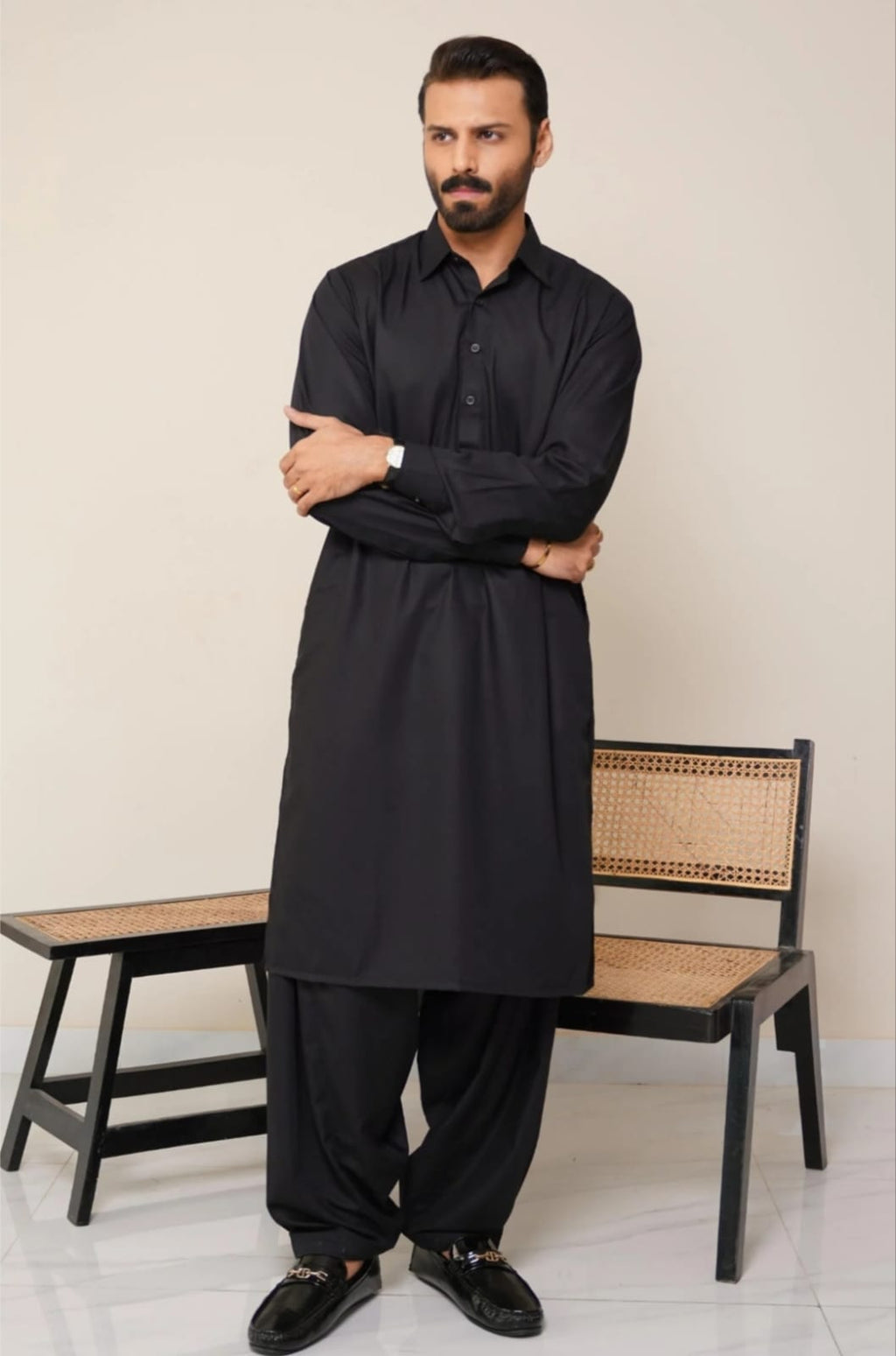 JET BLACK MEN'S UNSTITCHED BOSKI