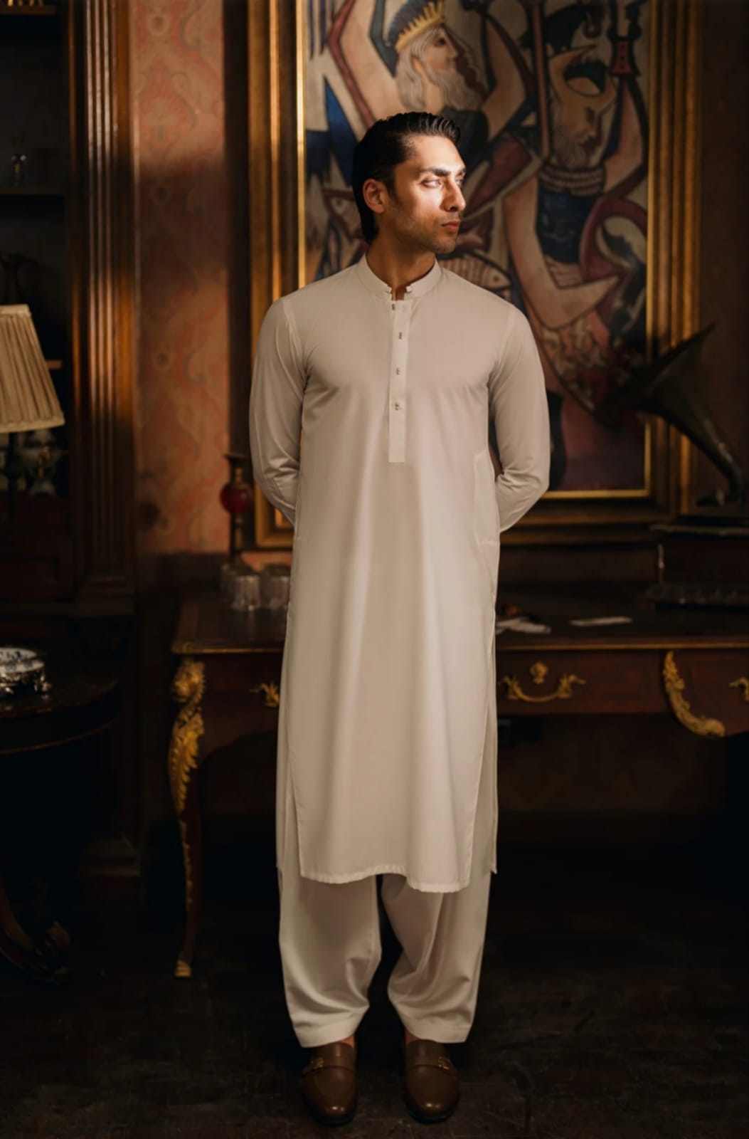 CREAM WHITE MEN'S UNSTITCHED